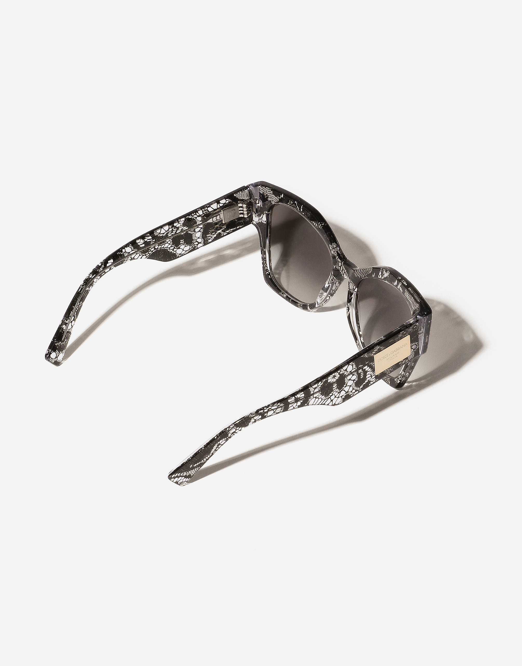 Dolce & Gabbana Dg Logo Plaque Sunglasses In Black Lace