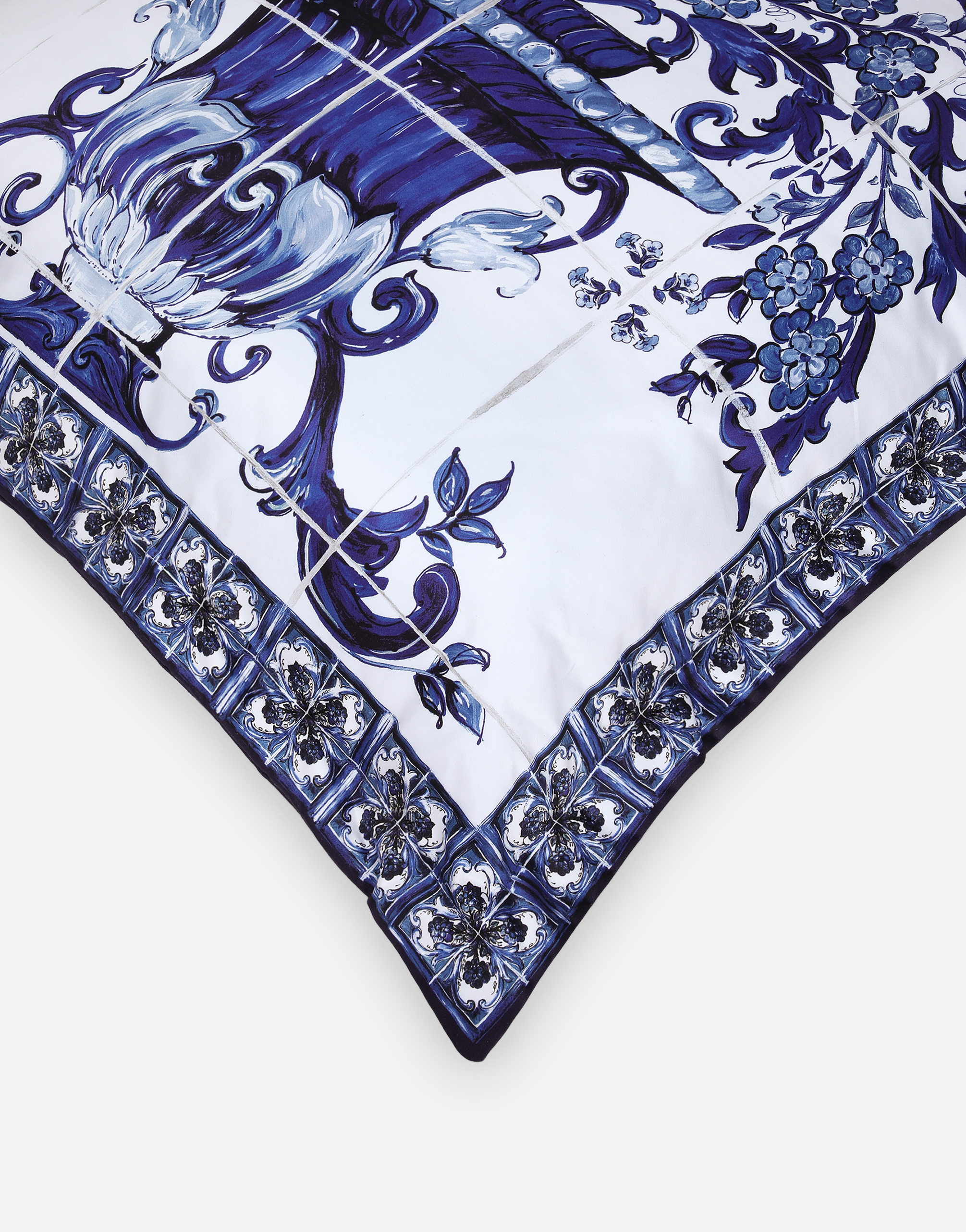 Dolce & Gabbana Duchesse Cotton Cushion Large Multicolor Unisex Onesize In Multicolor