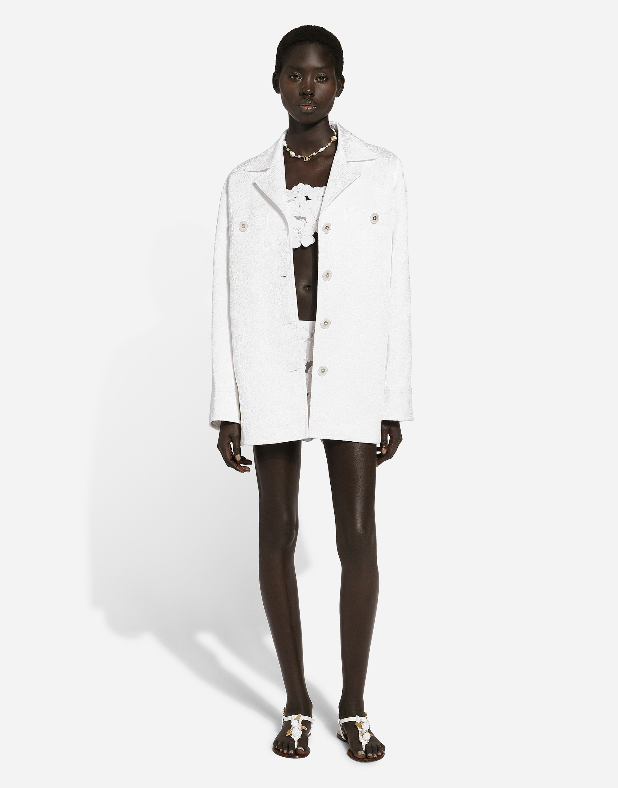 Dolce & Gabbana Short Single-breasted Brocade Coat In ホワイト