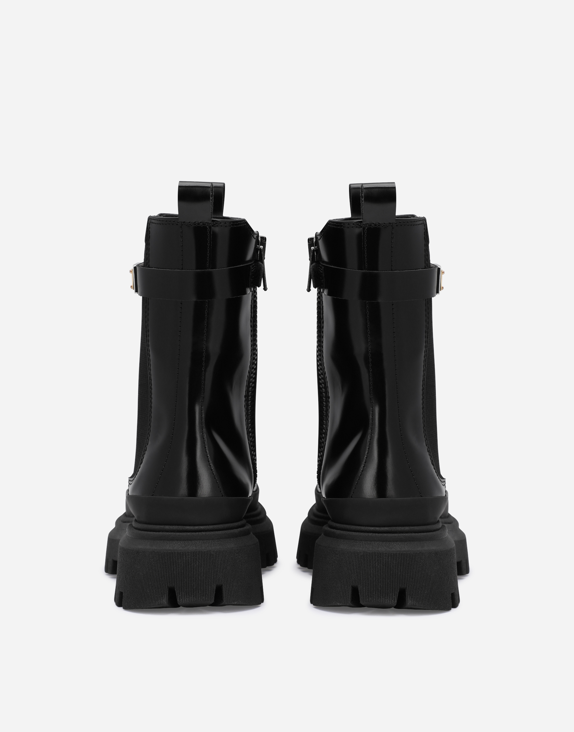 Dolce & Gabbana Calfskin Boots With Logo Tag In Black
