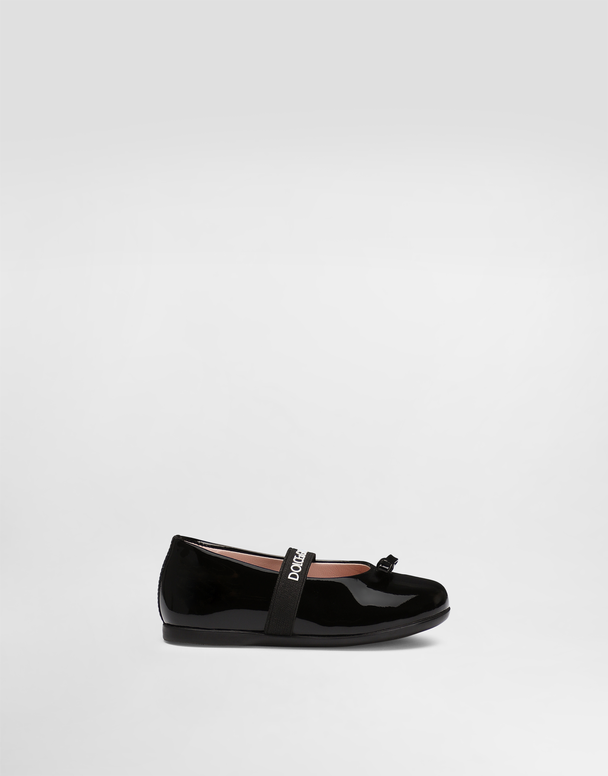 Patent leather ballet flats with elastic