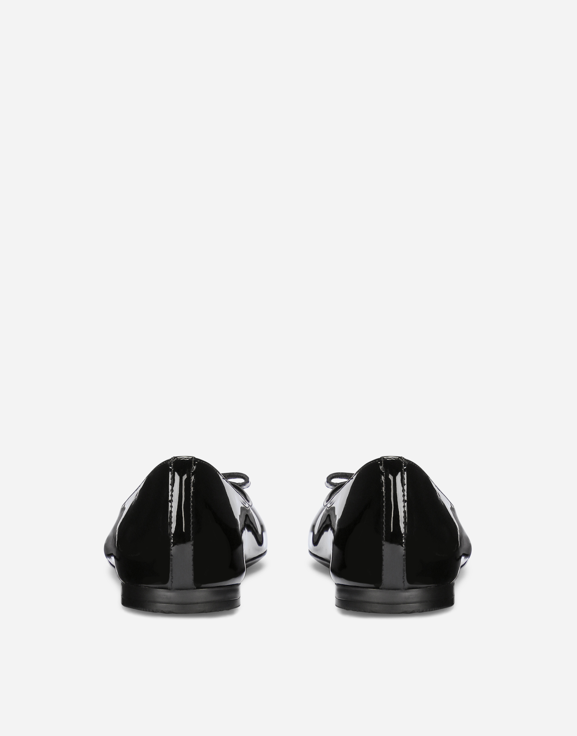 Dolce & Gabbana Patent Leather Ballet Flats With Metal Dg Logo In Black