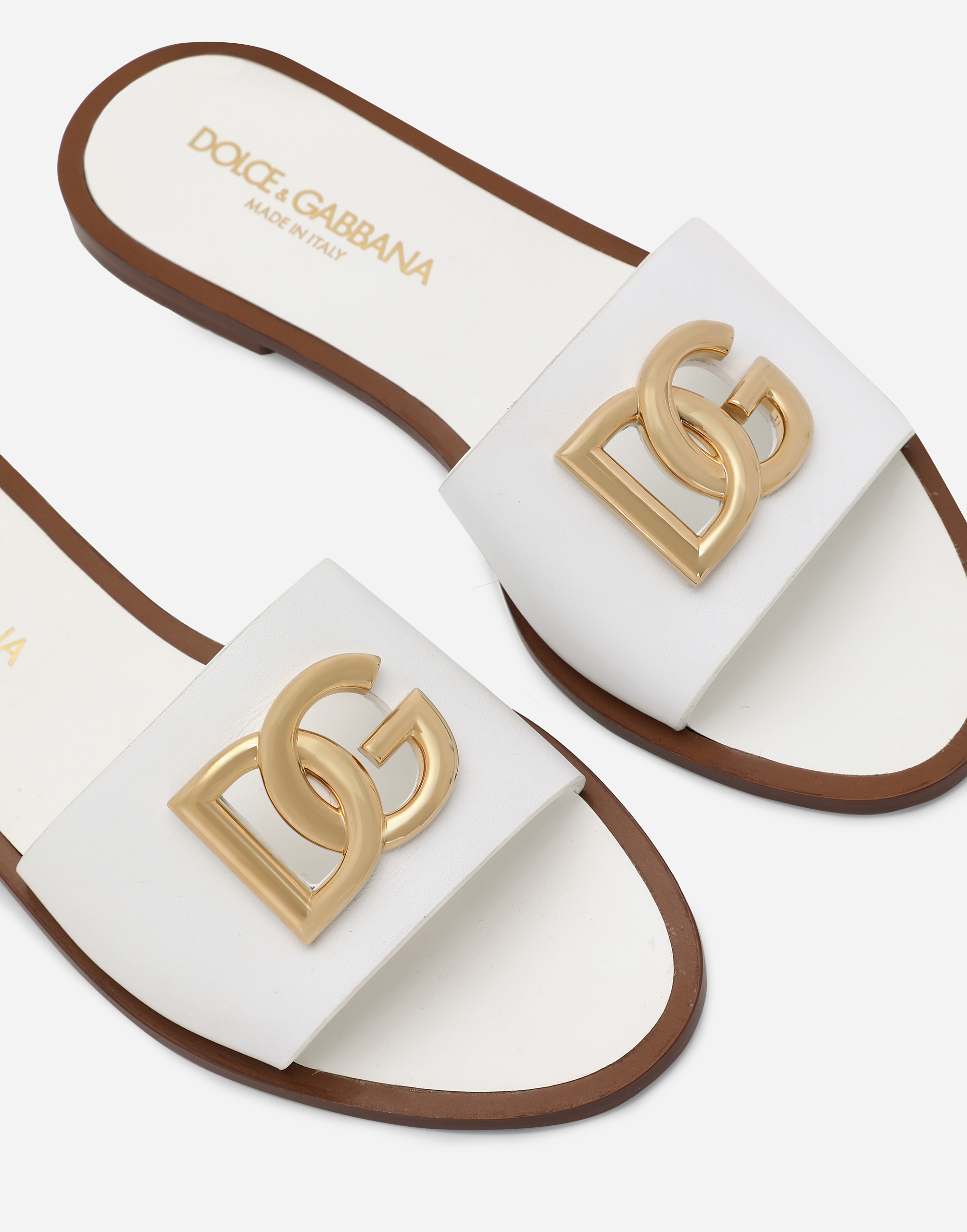 Dolce & Gabbana Dg Medallion Leather Flat Sandals In Bianco Ottico