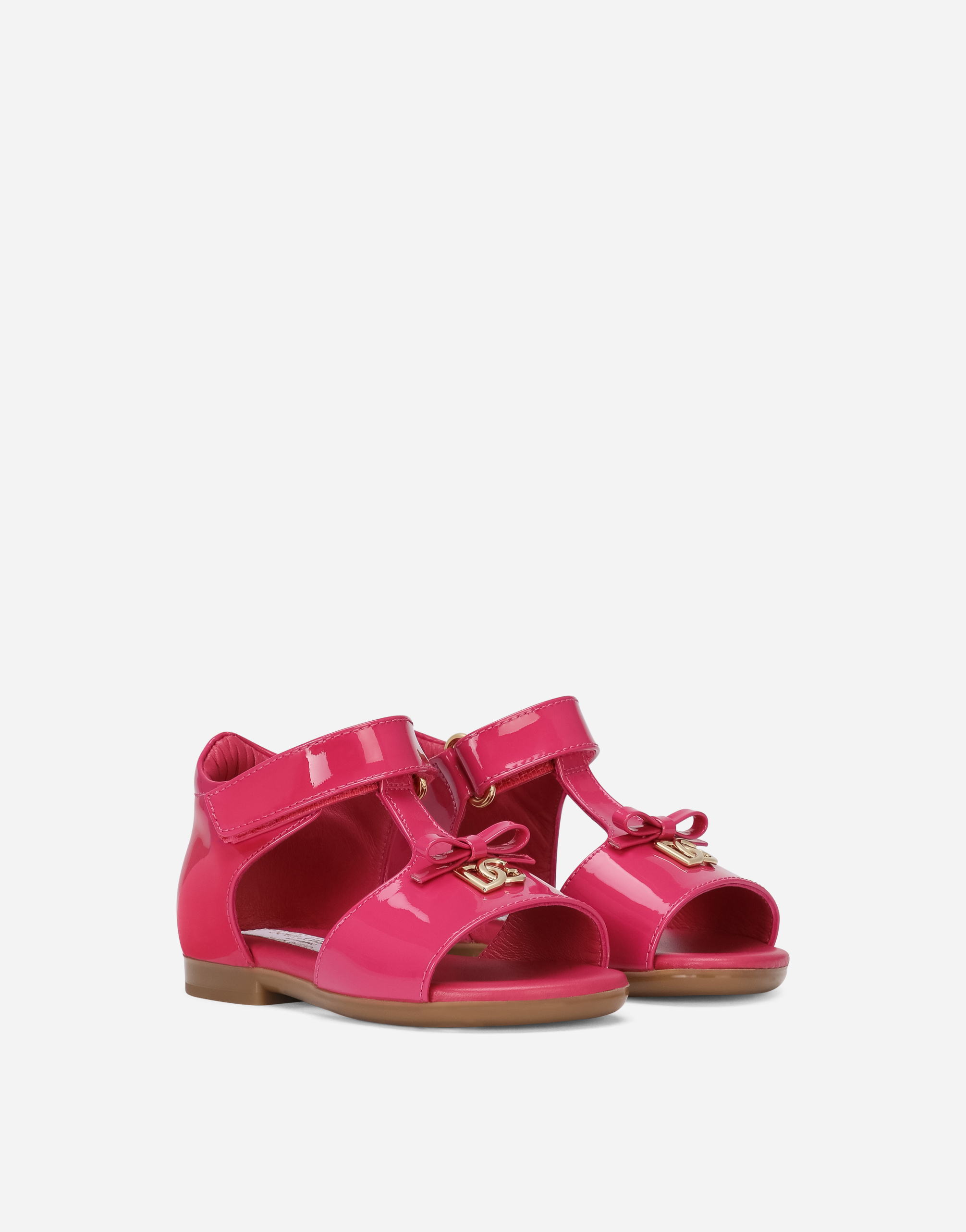 Shop Dolce & Gabbana Patent Leather First Steps Sandals With Metal Dg Logo In Pink