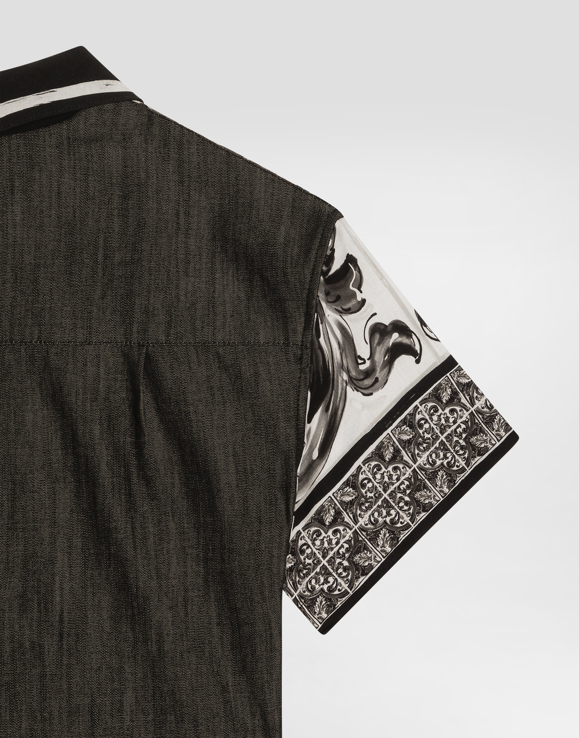 Majolica-print short-sleeved denim shirt