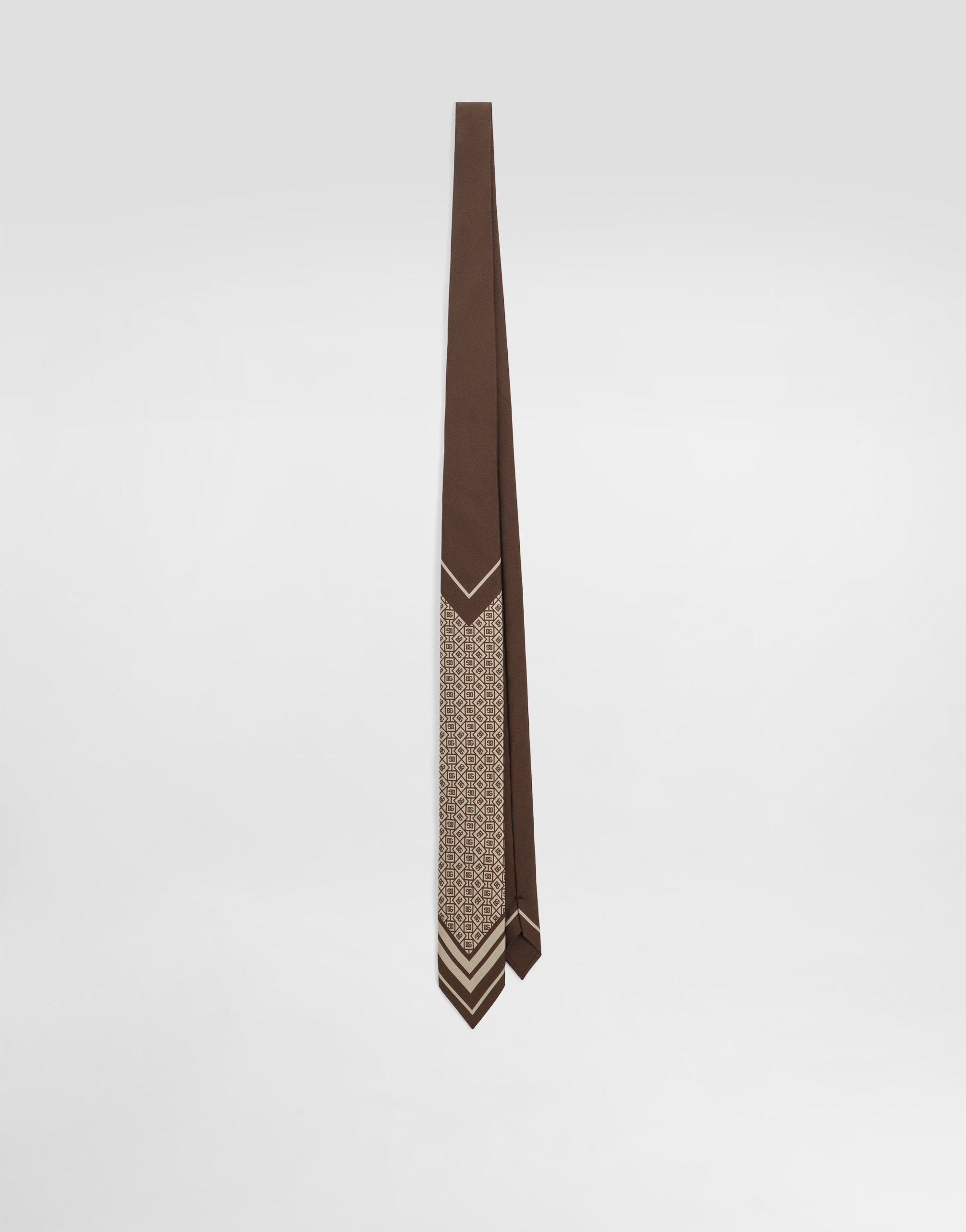 Micro-design and logo twill print