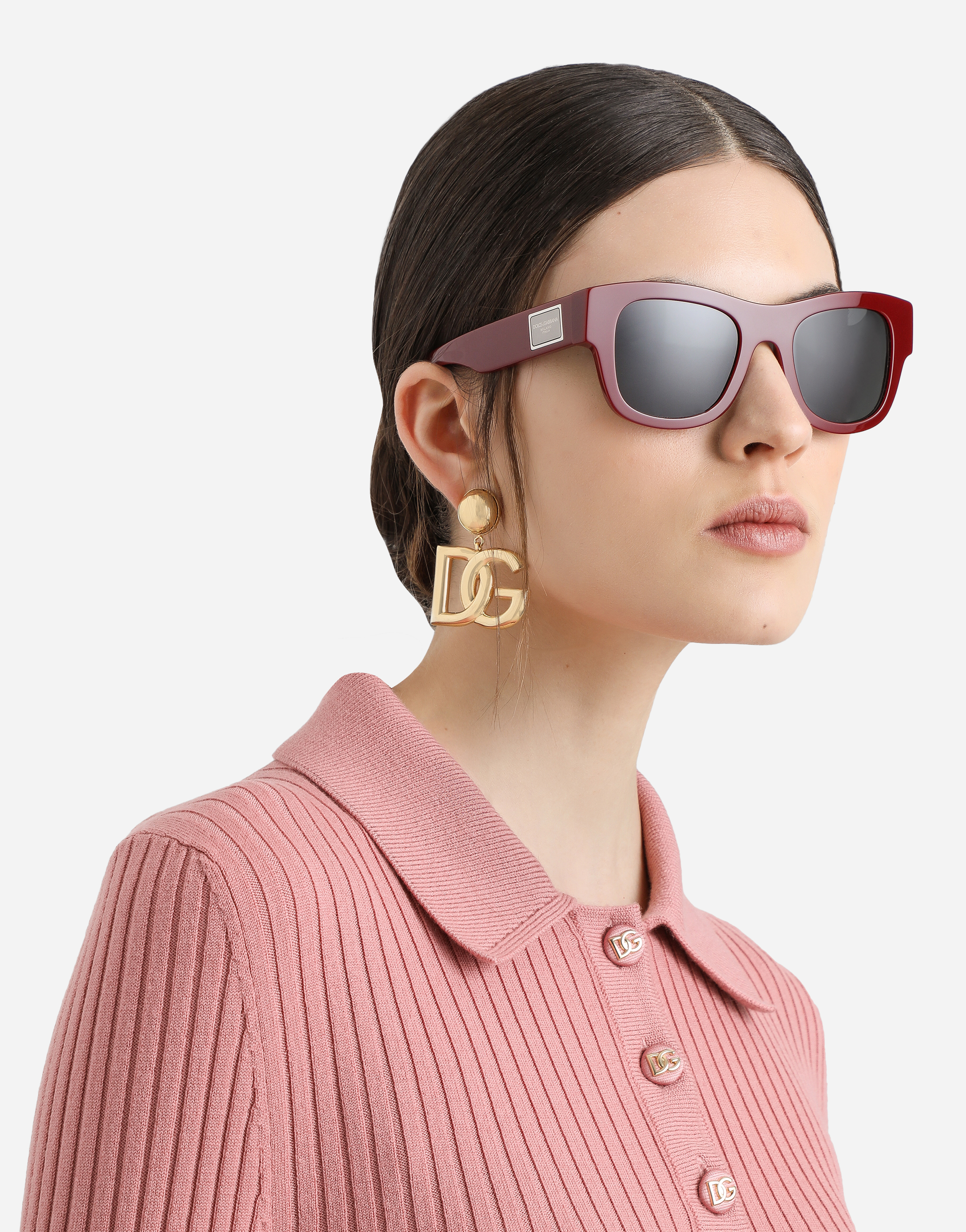 Dolce & Gabbana Logo-plaque Sunglasses In Burgundy