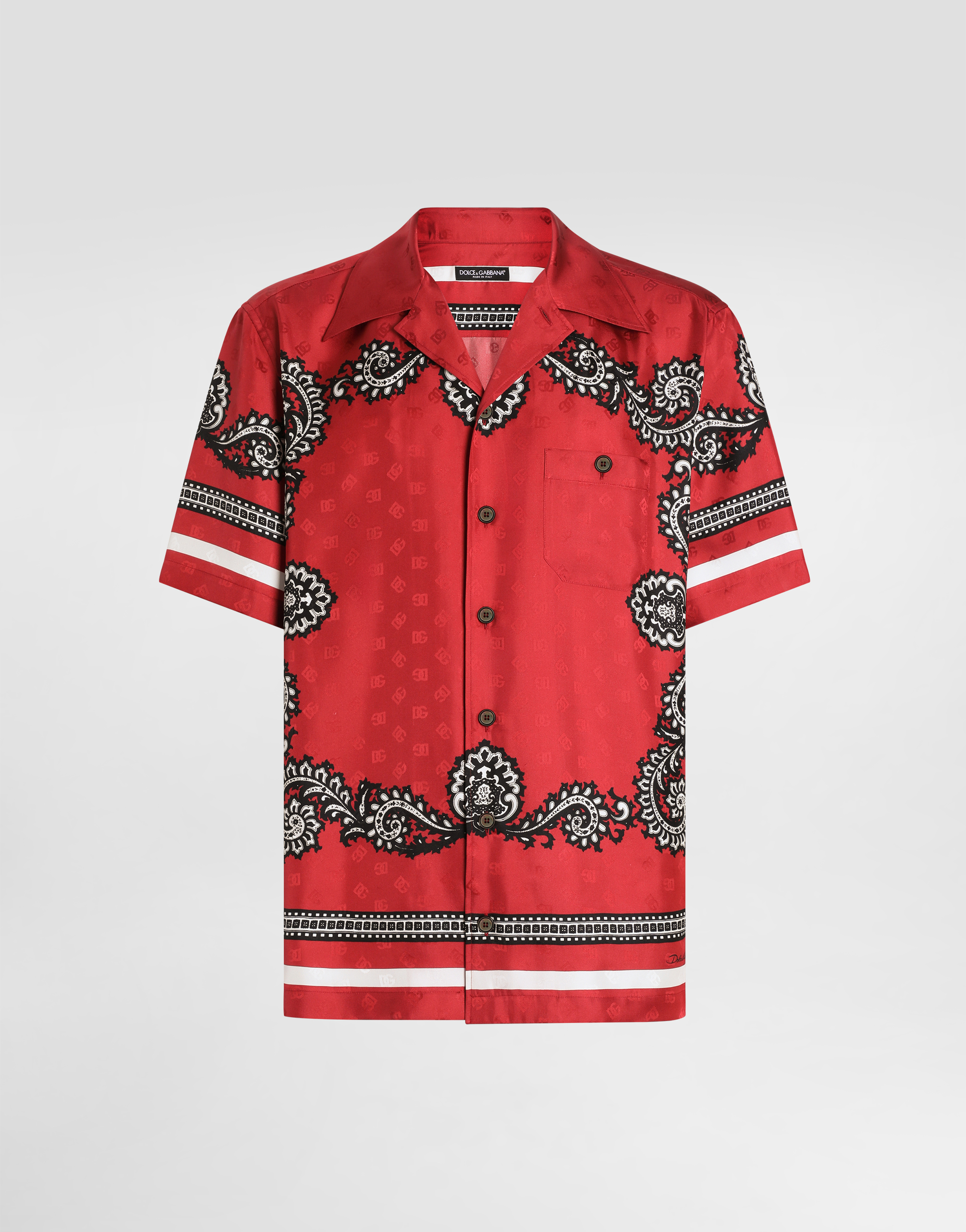 【送料&関税込】Dolce & Gabbana Bandanna Printed Short-s Bandanna-print silk shorts in Print for Men | Dolce&Gabbana® US