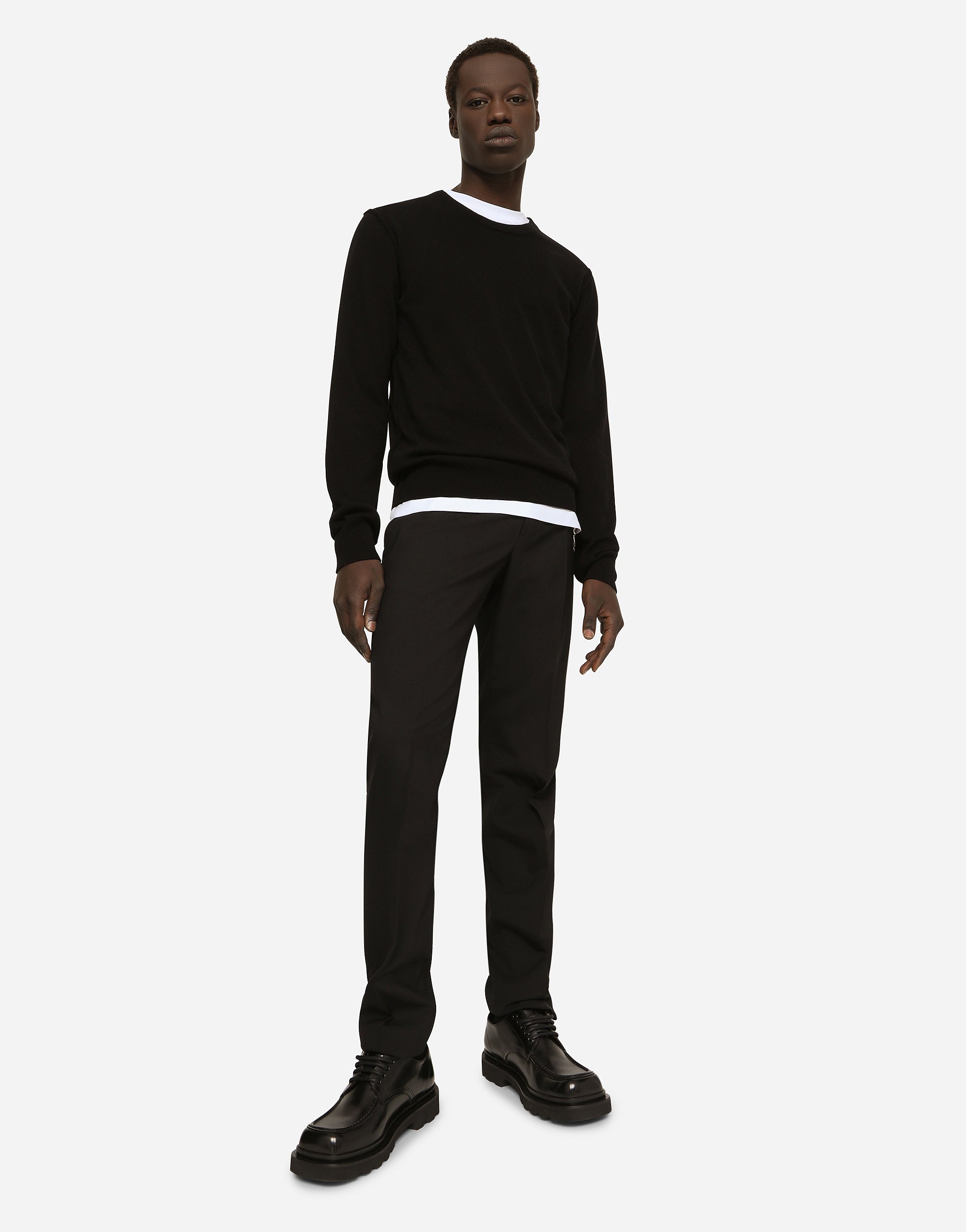 Cashmere round-neck sweater