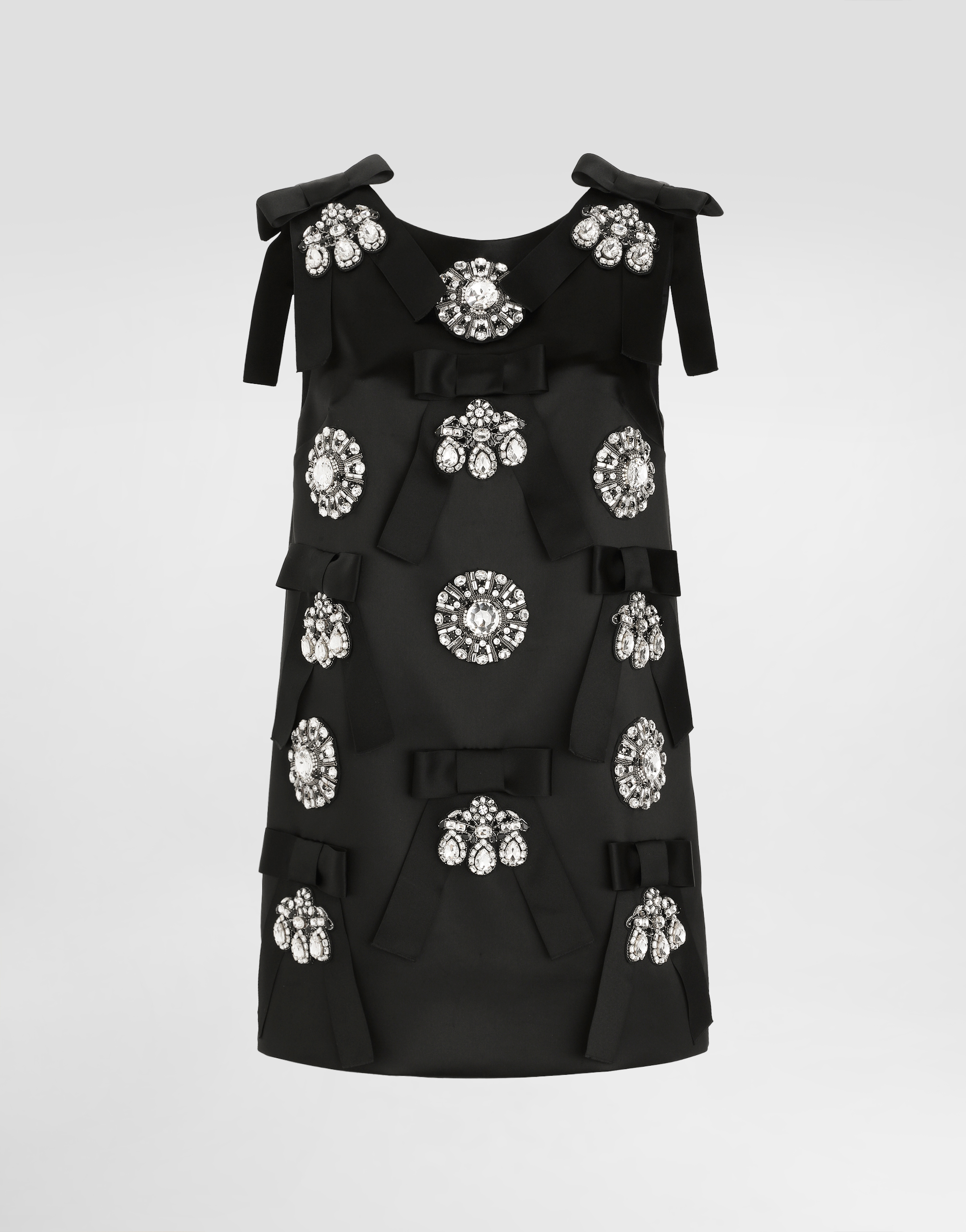 Dress with embroidery