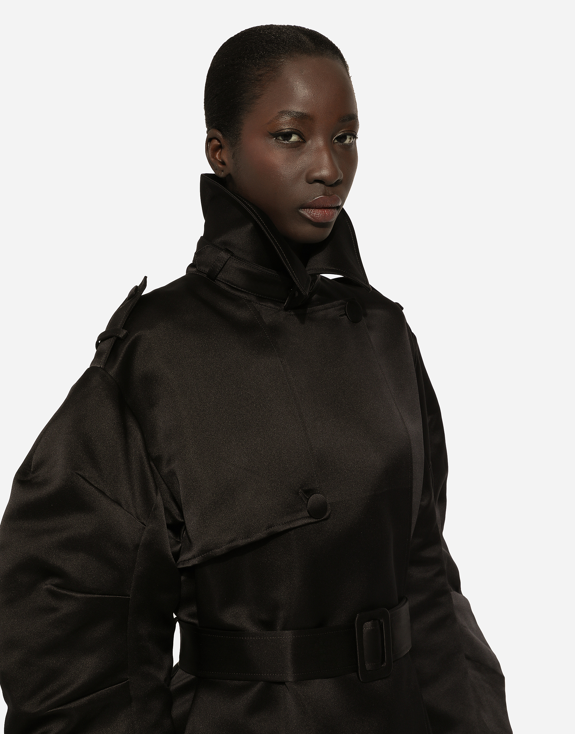 Duchesse trench coat with gathered sleeves