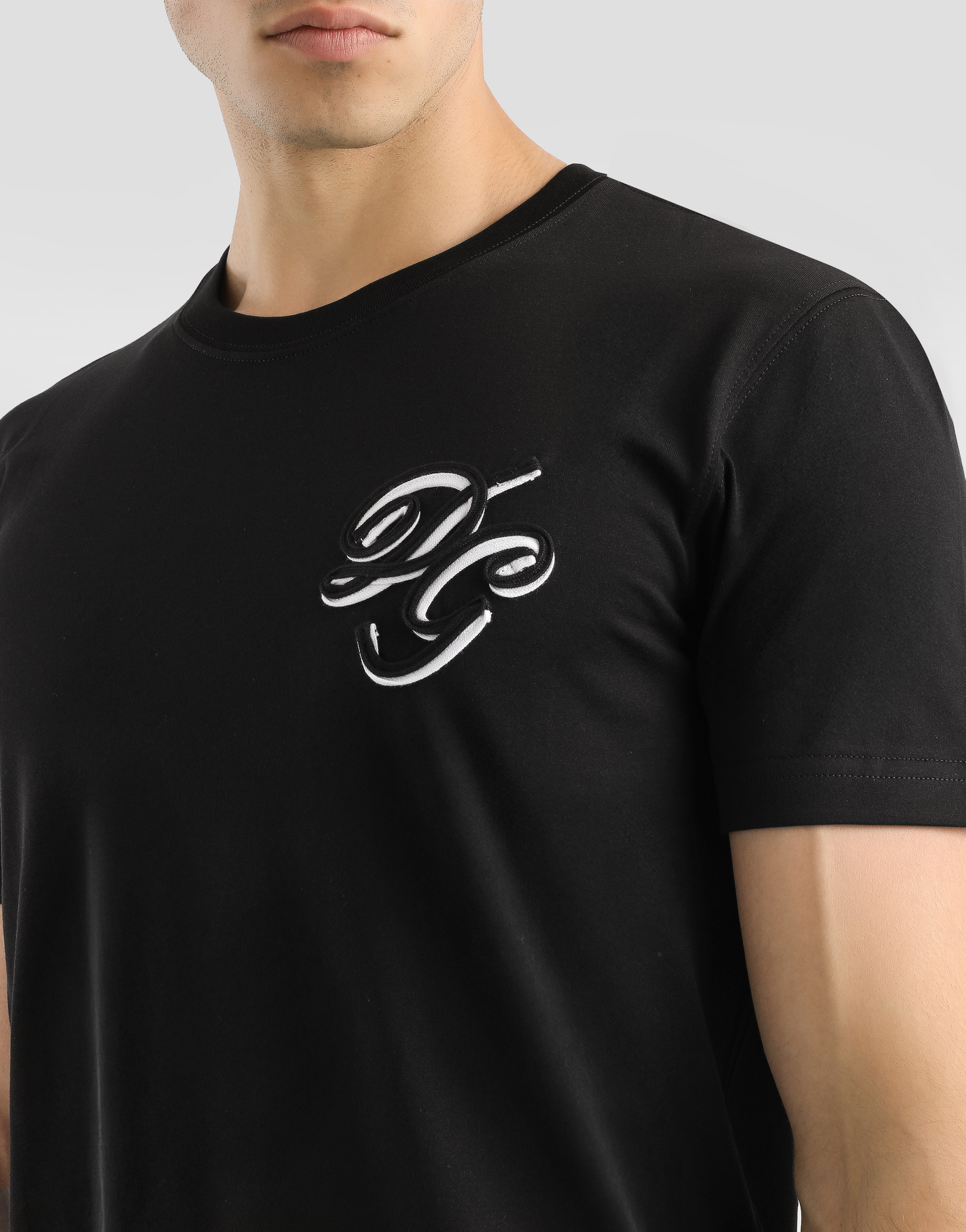 Cotton t-shirt with embroidery