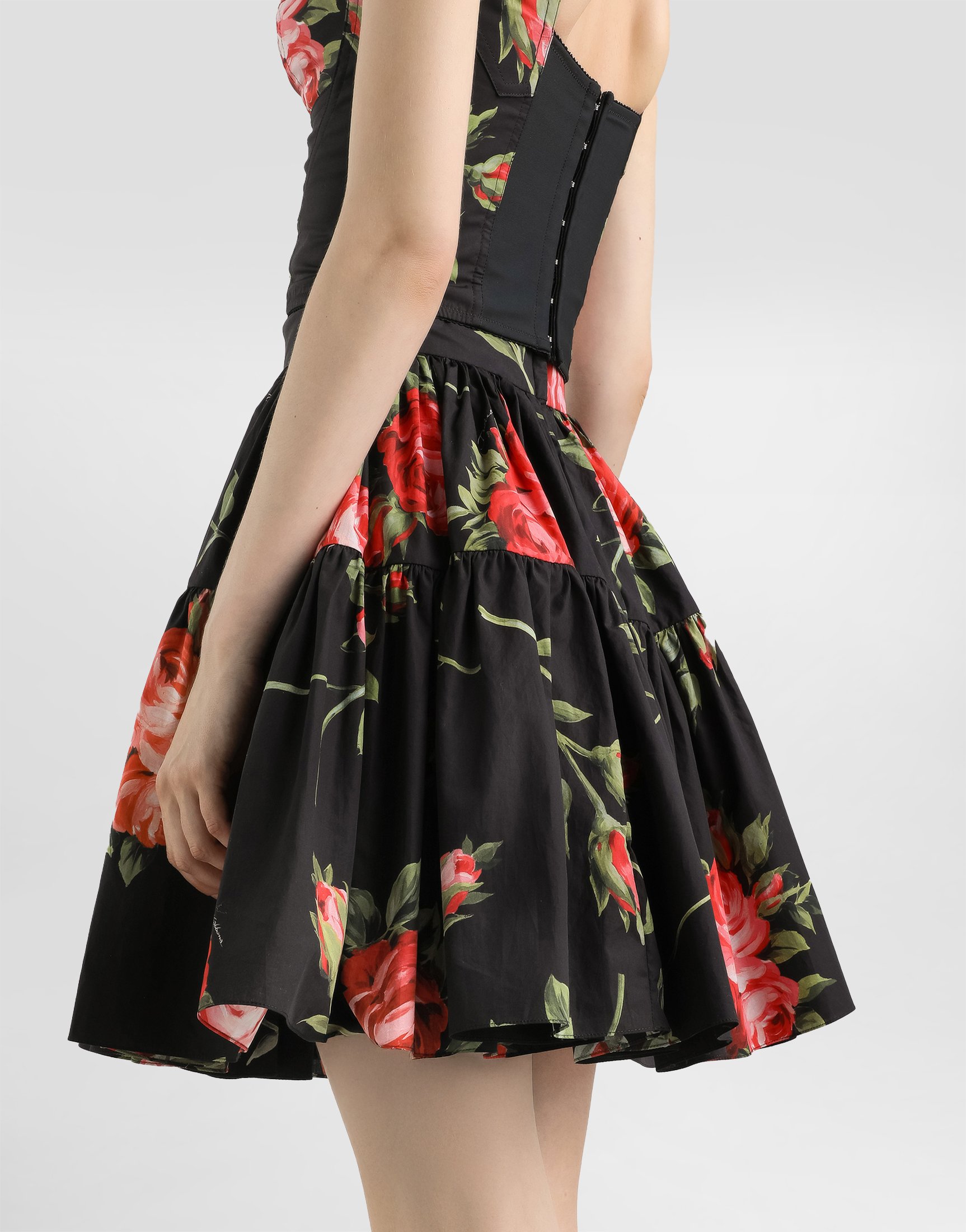 Dolce & Gabbana Rose Bouquet-print Short Skirt In Multi