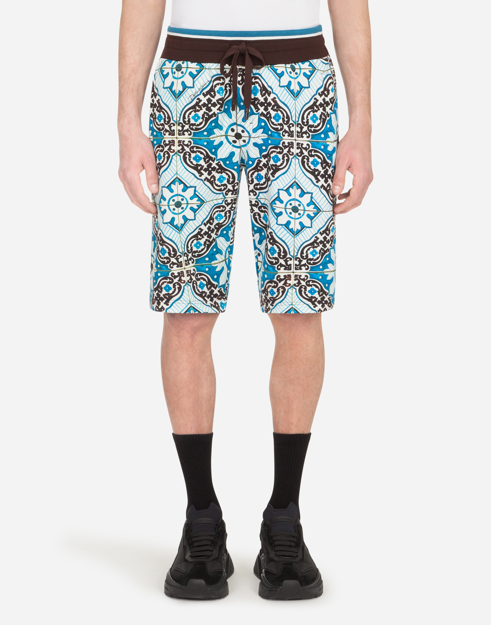 Cotton bermuda jogging shorts with maiolica print