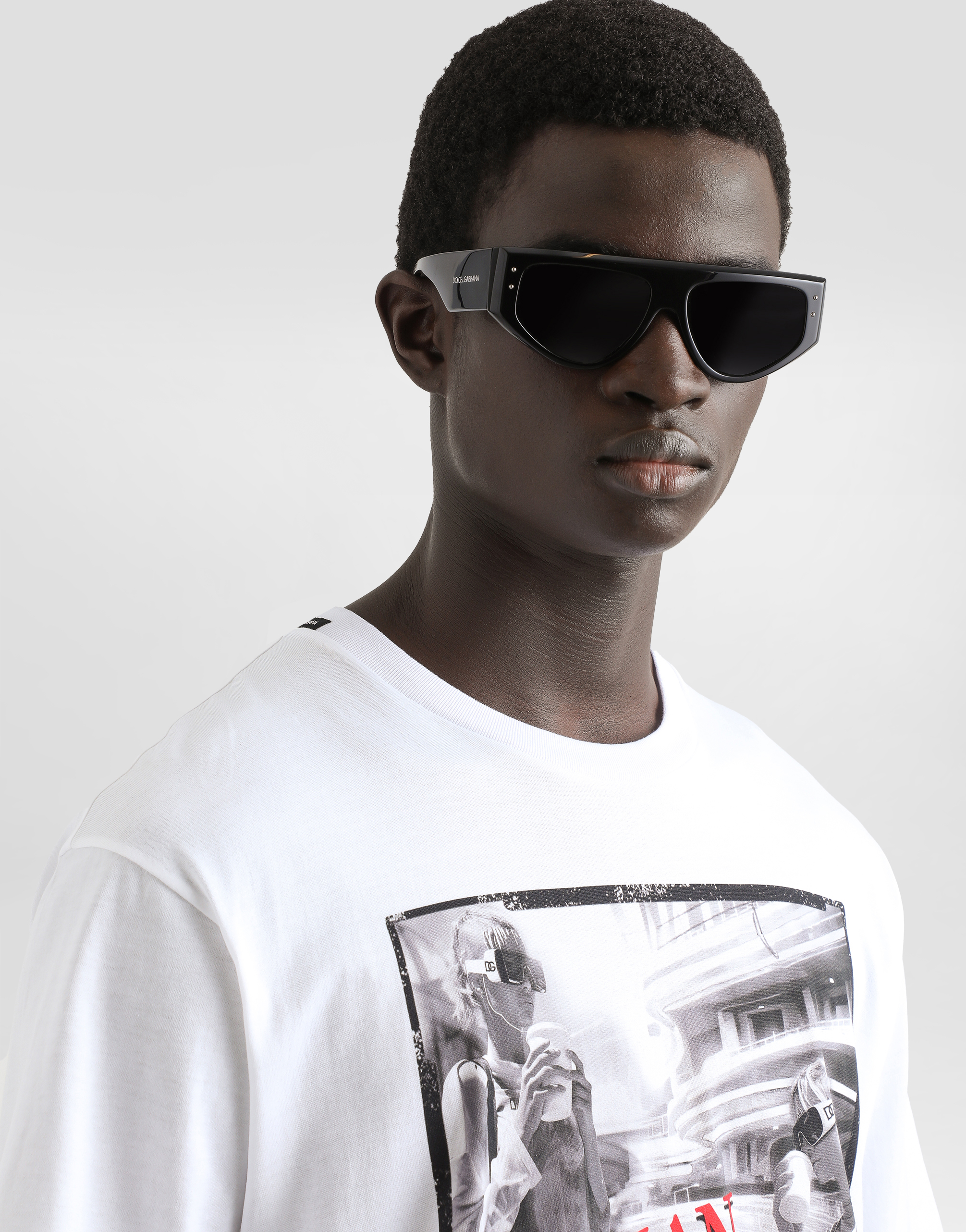 Cotton T-shirt with Italian Holiday print