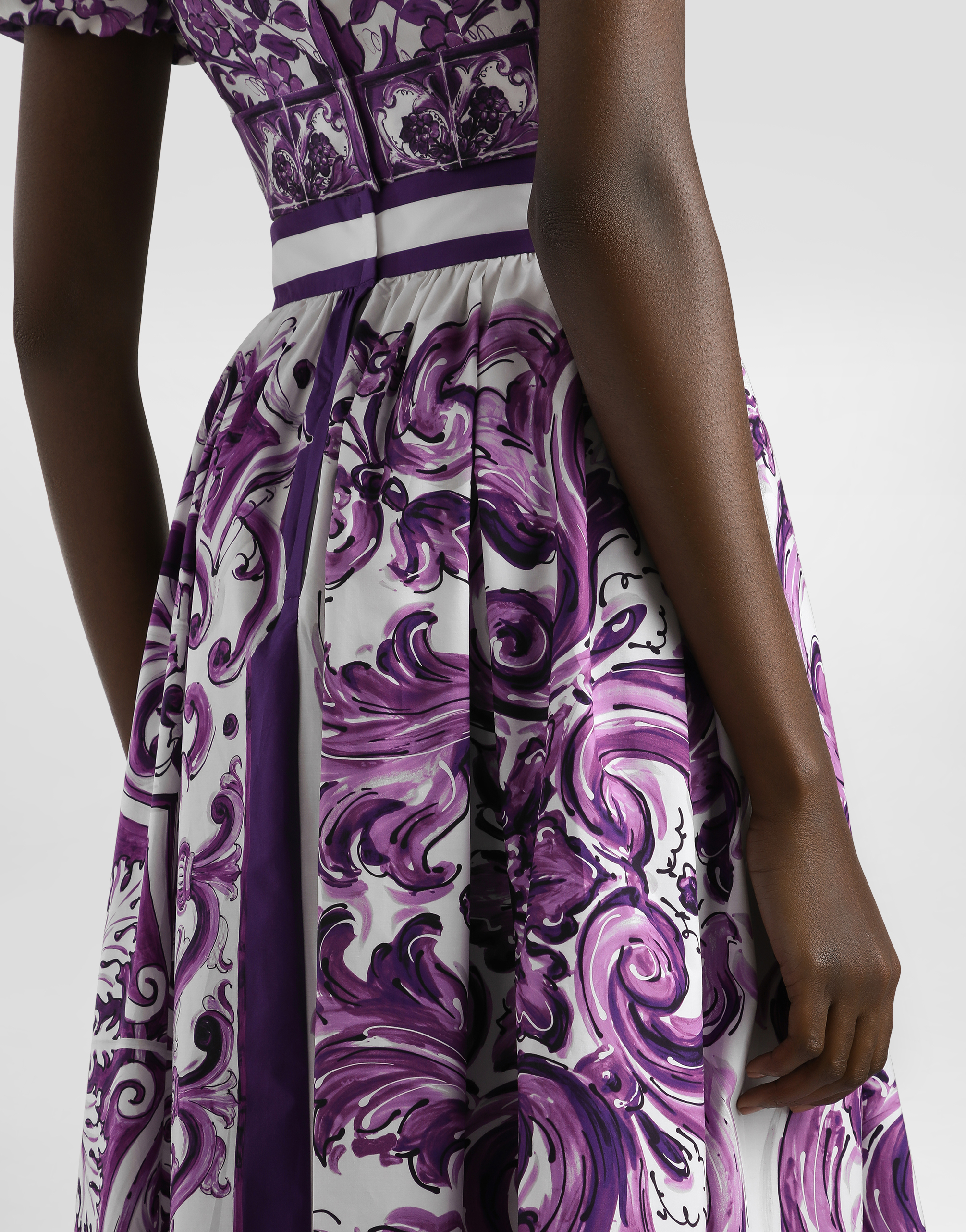 Shop Dolce & Gabbana Majolica-print Pleated Skirt