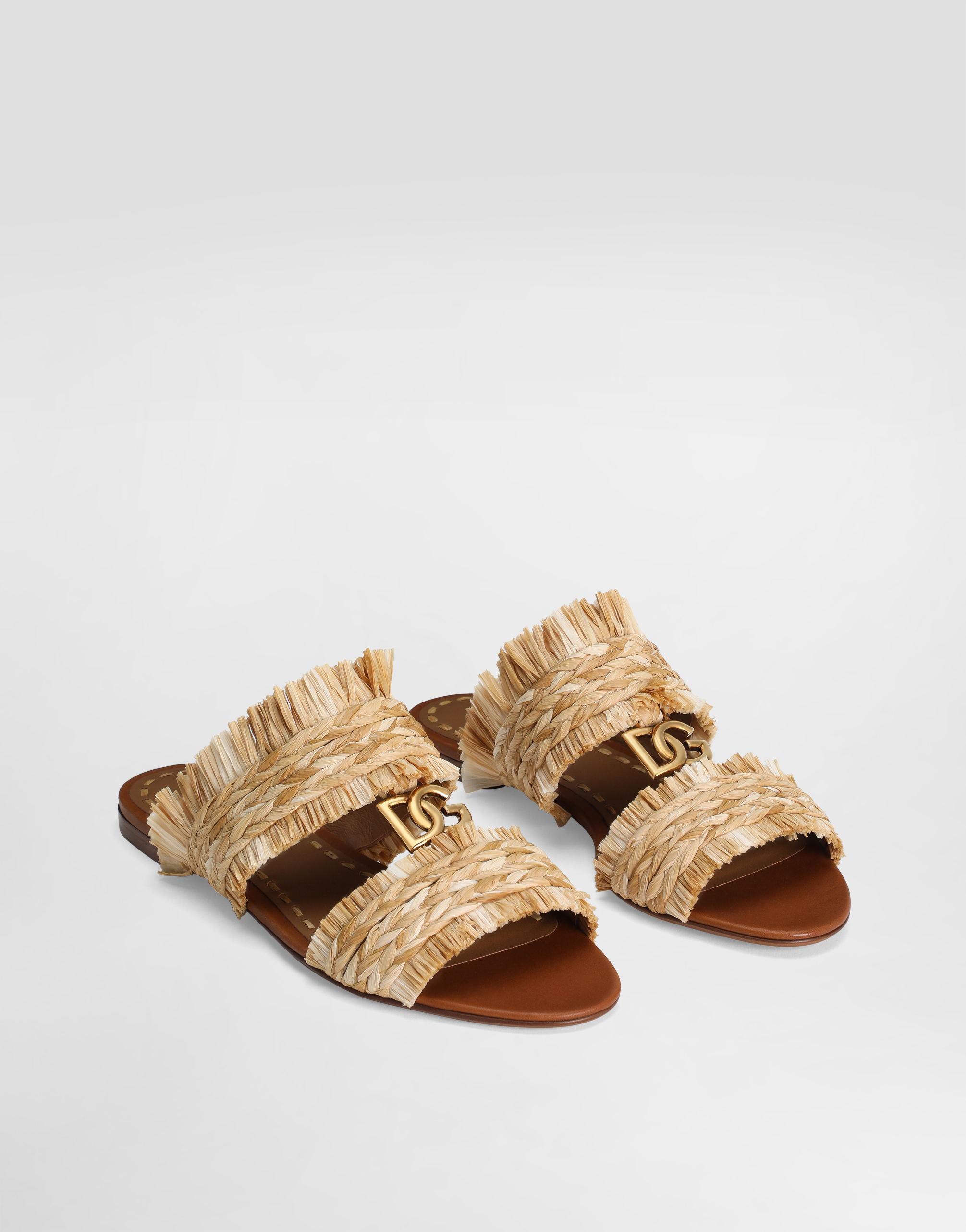 Rafia braided slipper with fringes
