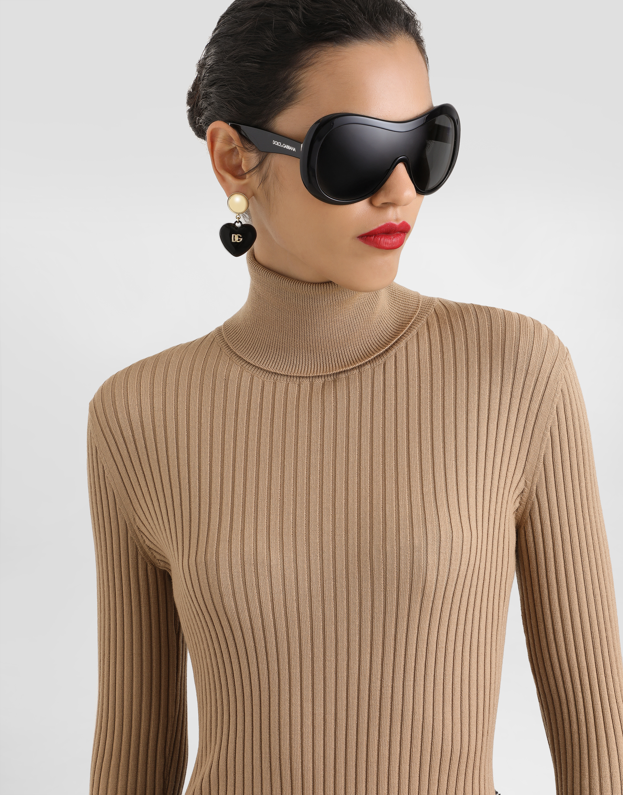 Wool turtleneck pullover
