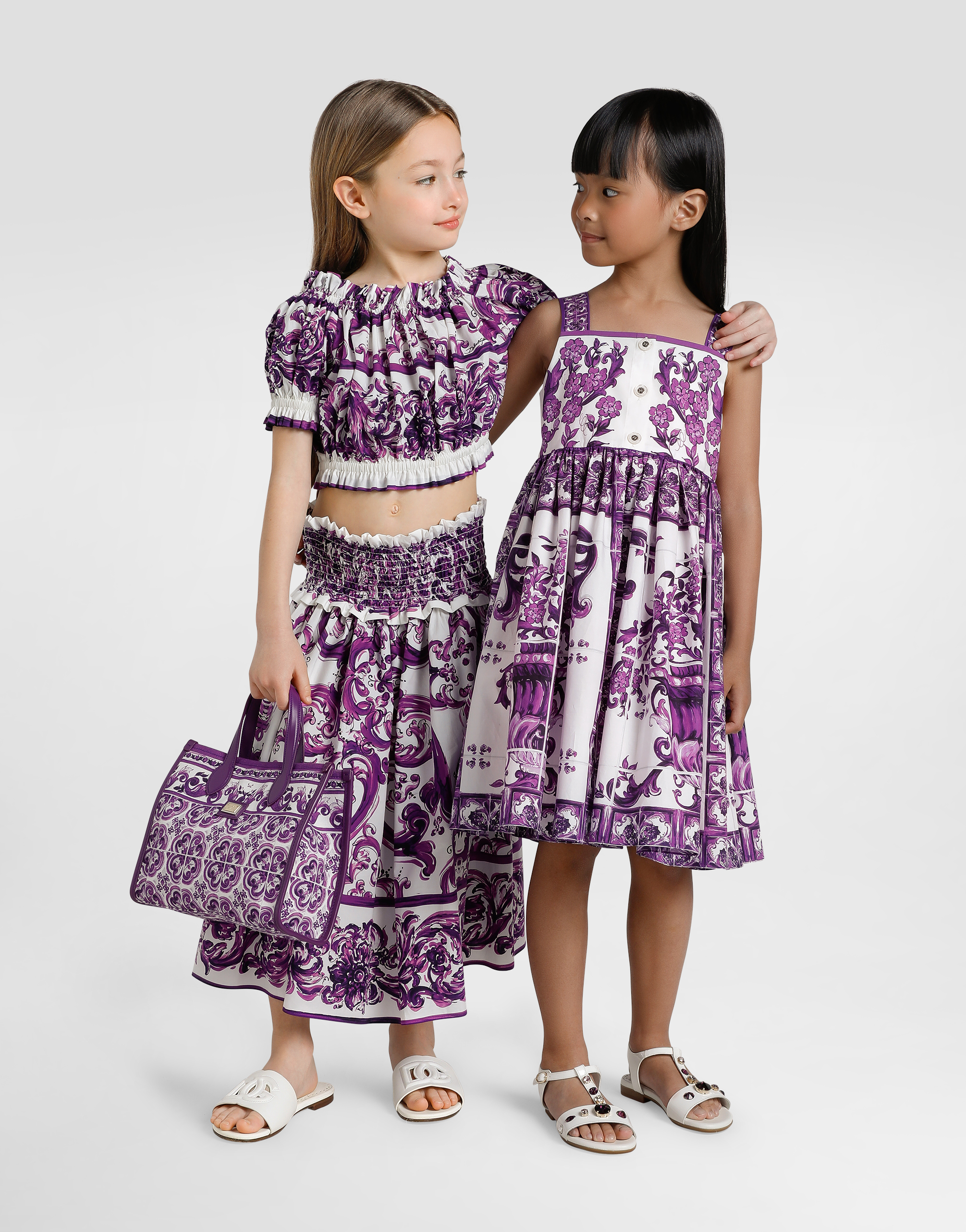 Majolica-print sleeveless popeline dress