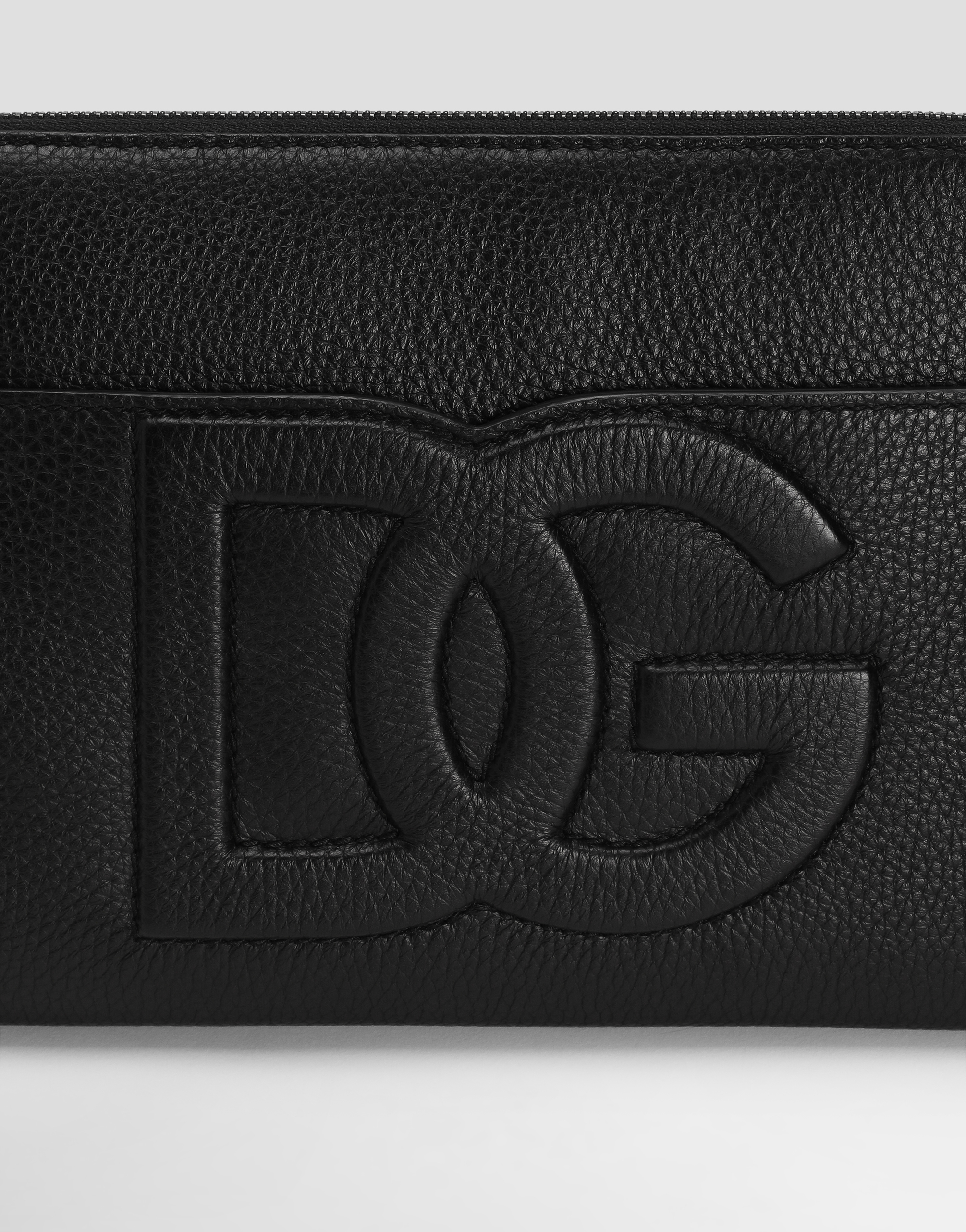 Dolce & Gabbana Dg-embossed Leather Clutch Bag In ブラック