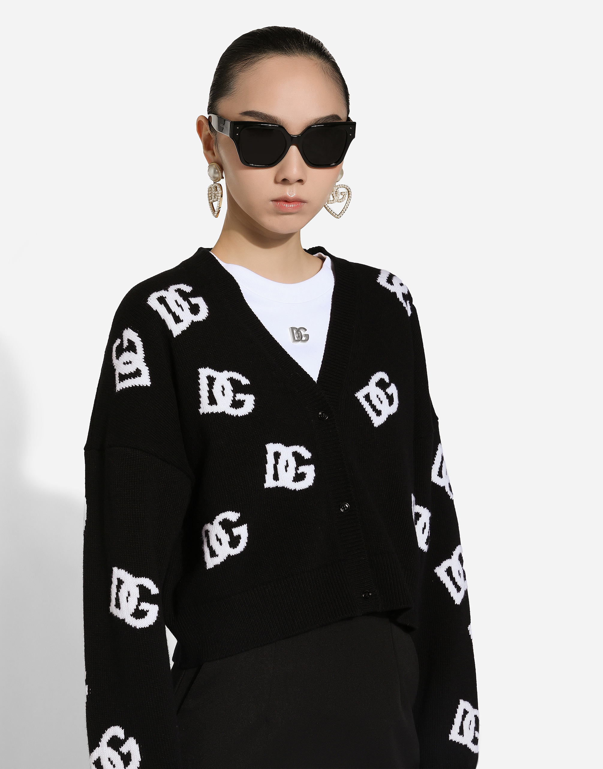 Dolce & Gabbana Logo Embroidered Cardigan In Multicolor