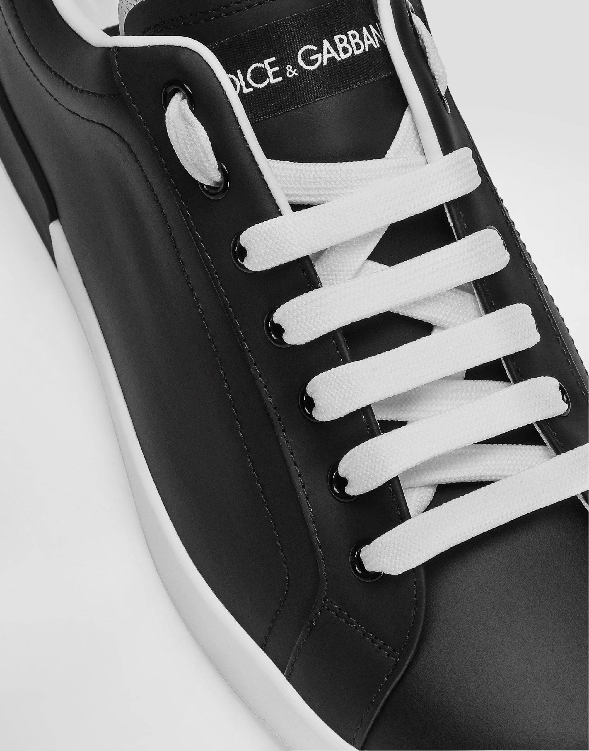 Dolce & Gabbana Low Top Sneaker In Black