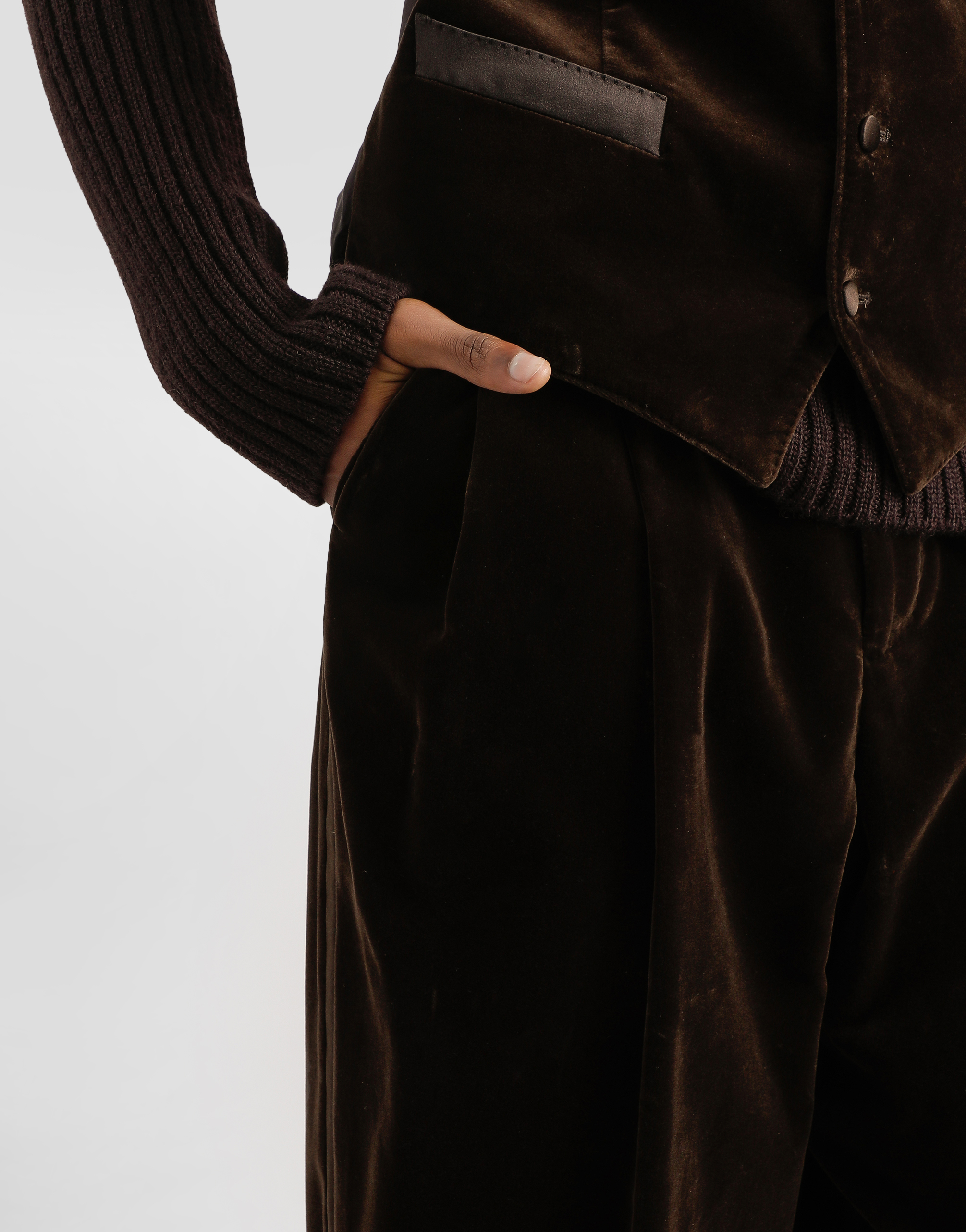 Smooth velvet trousers