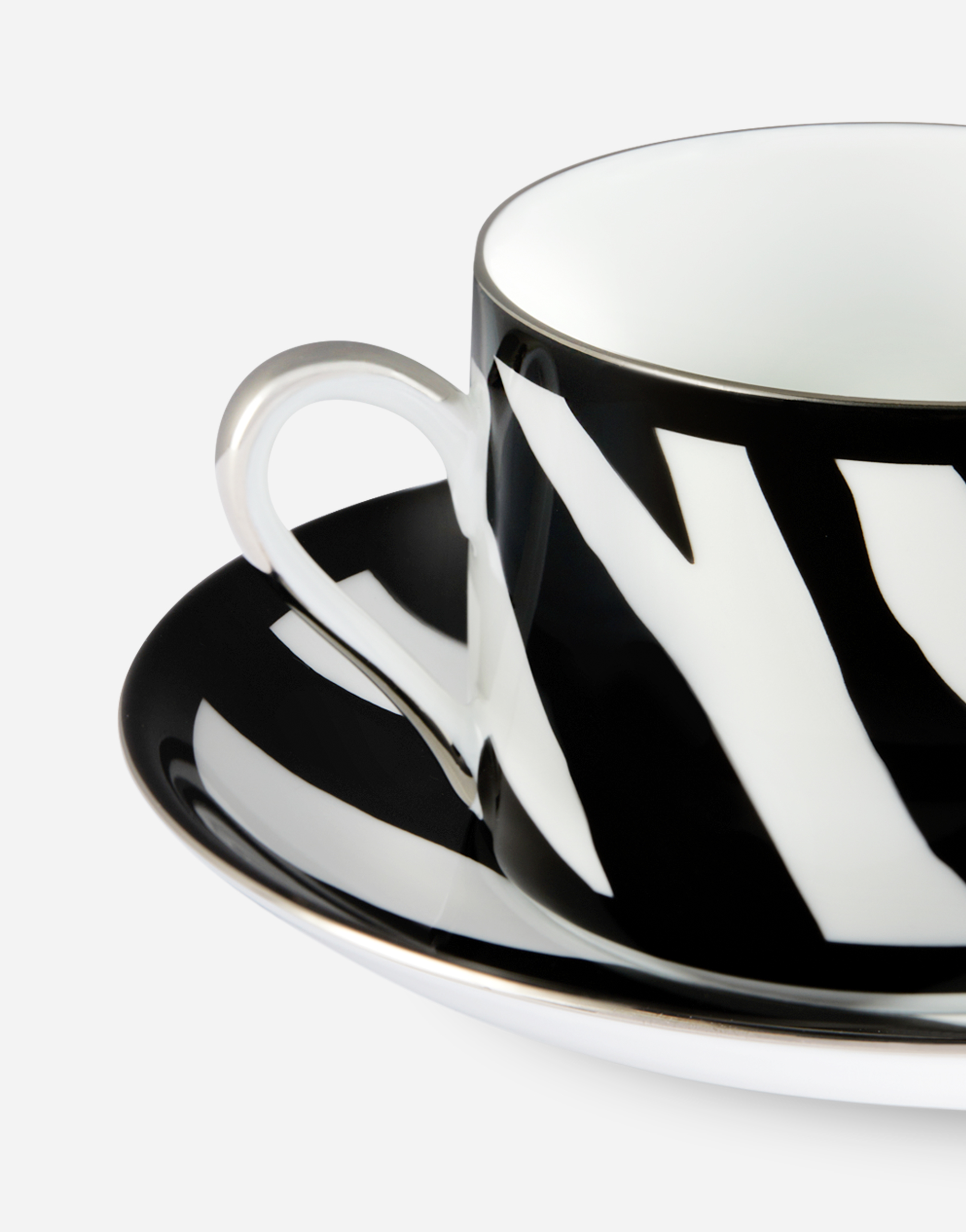 Dolce & Gabbana Porcelain Tea Set In Multicolor