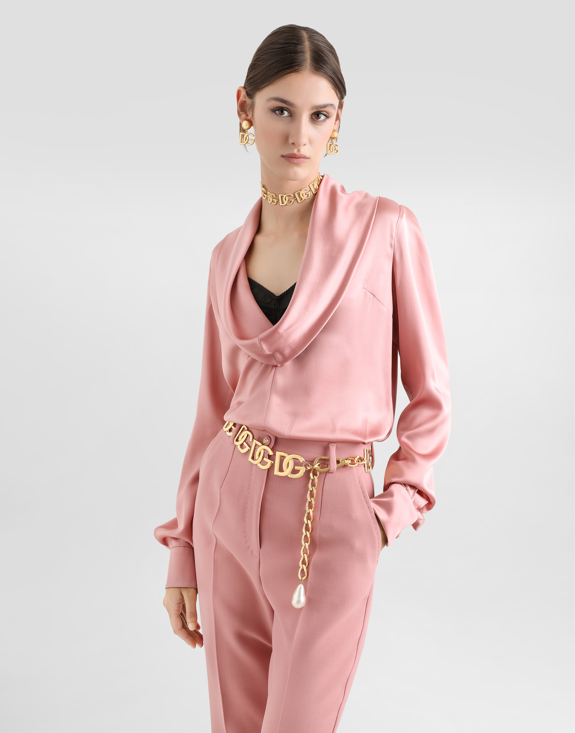 Dolce & Gabbana Blush Pink Silk Blouse With A Soft Neckline