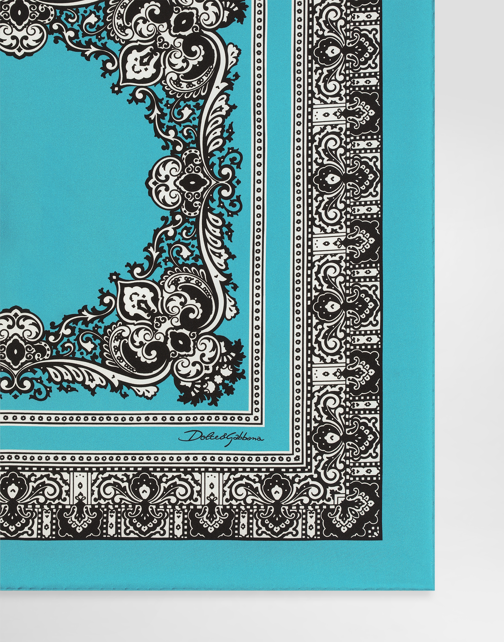 Silk twill scarf with bandanna print