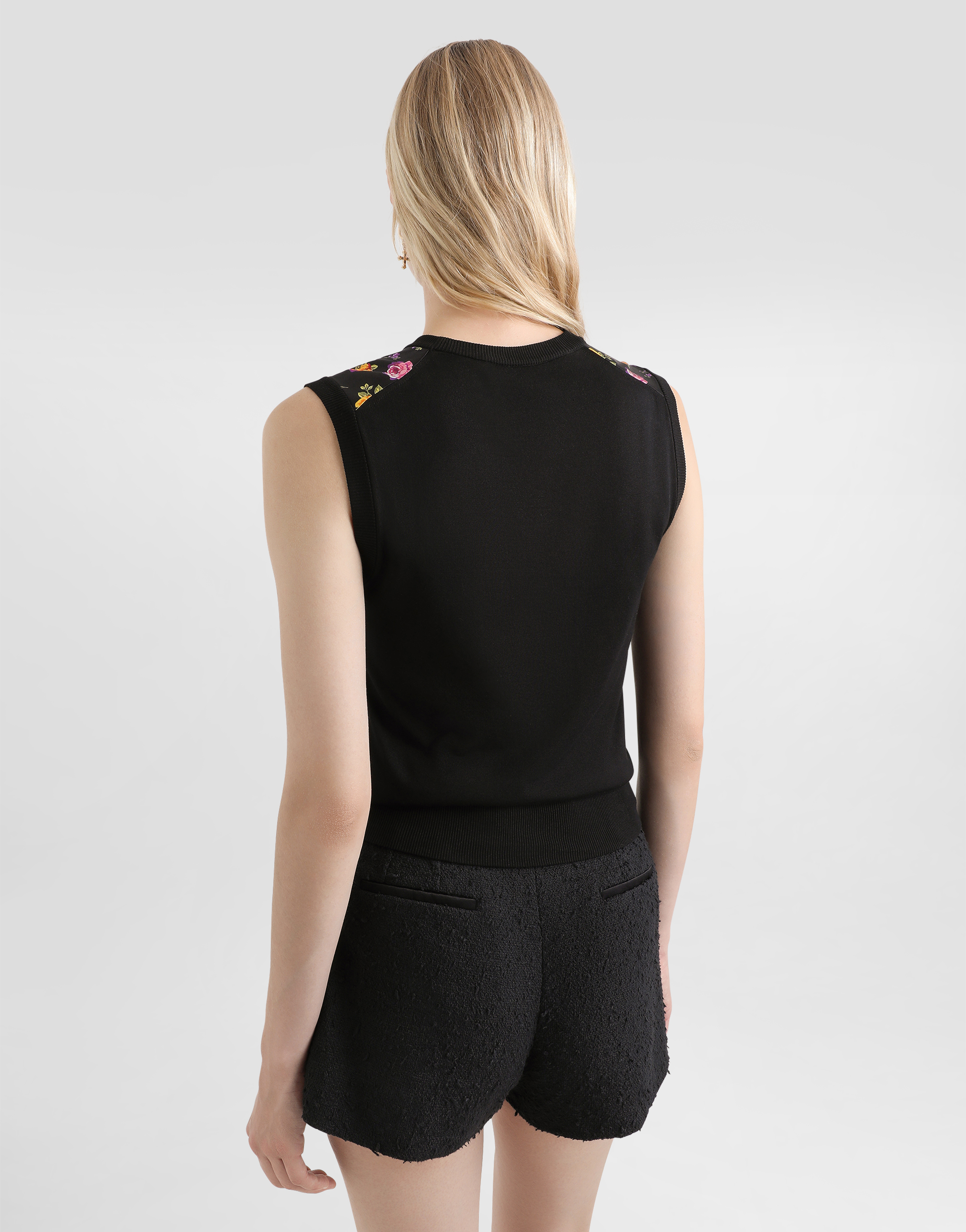 Small rose bouquets-print silk tank top