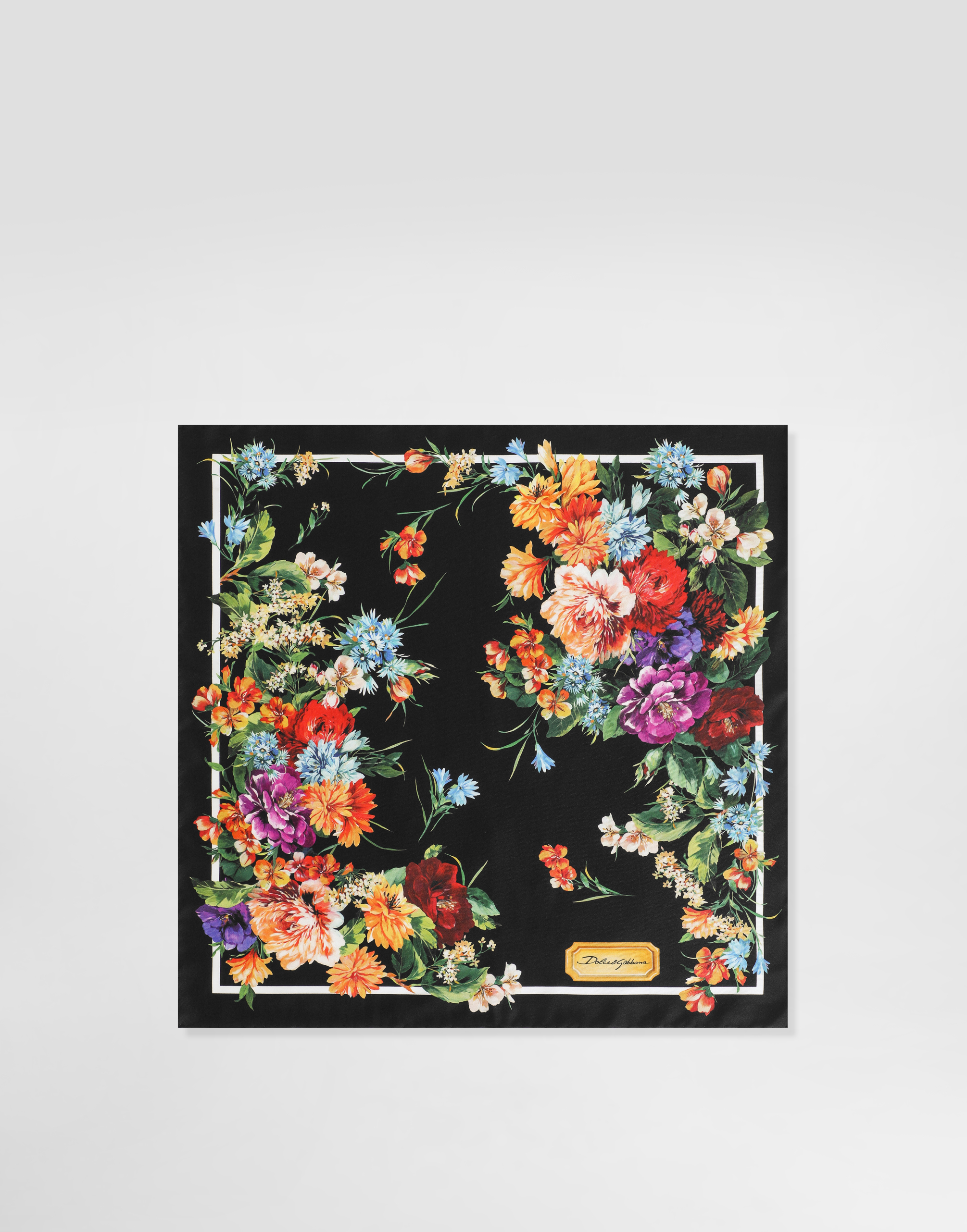【DOLCE & GABBANA】シルクで差がつく☆ シルクツイルスカーフ DOLCE & GABBANA】シルクで差がつく☆ シルクツイルスカーフ