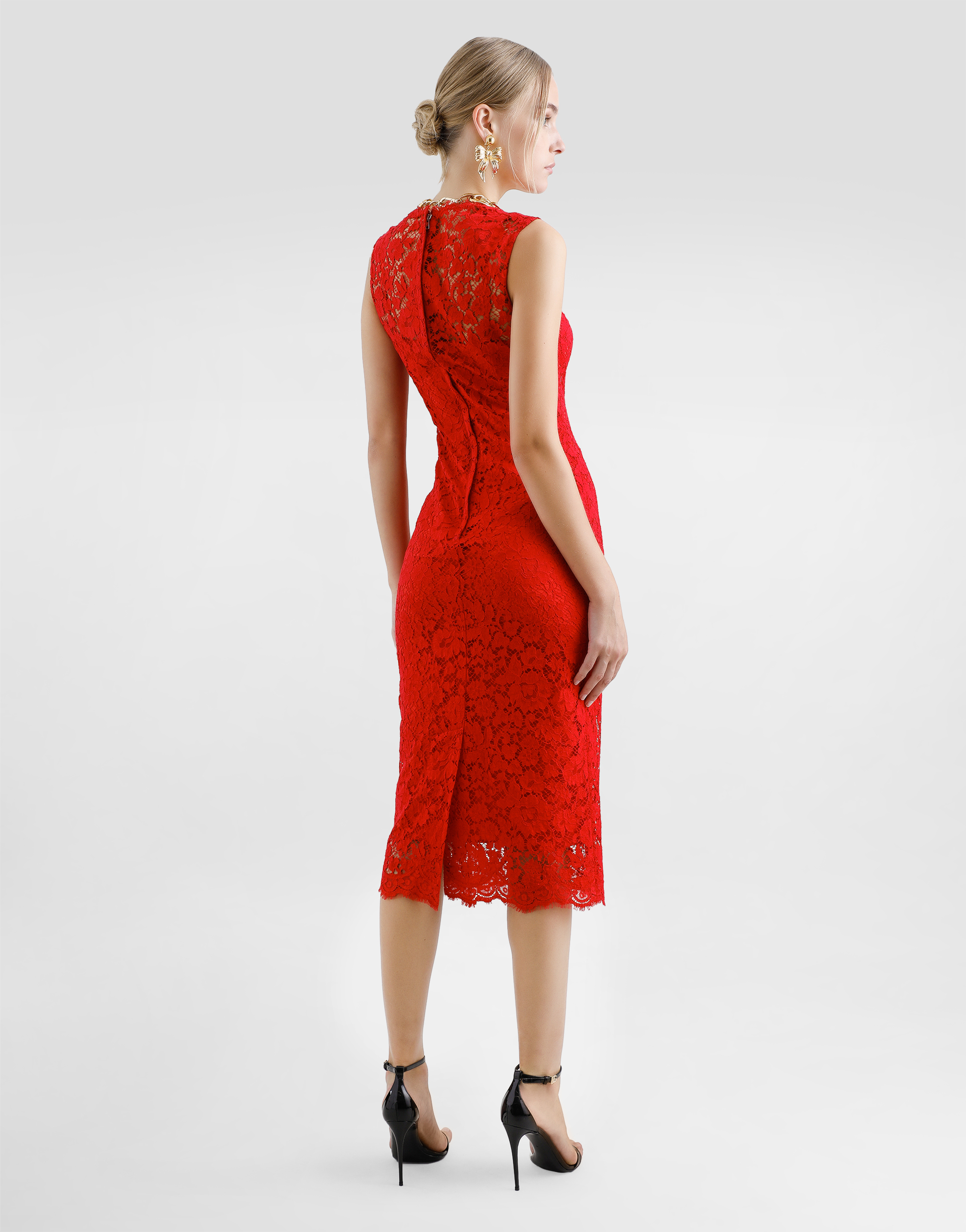Dolce & Gabbana Calf-length Sheath Dress In Floral Cordonetto Lace In ボルドー