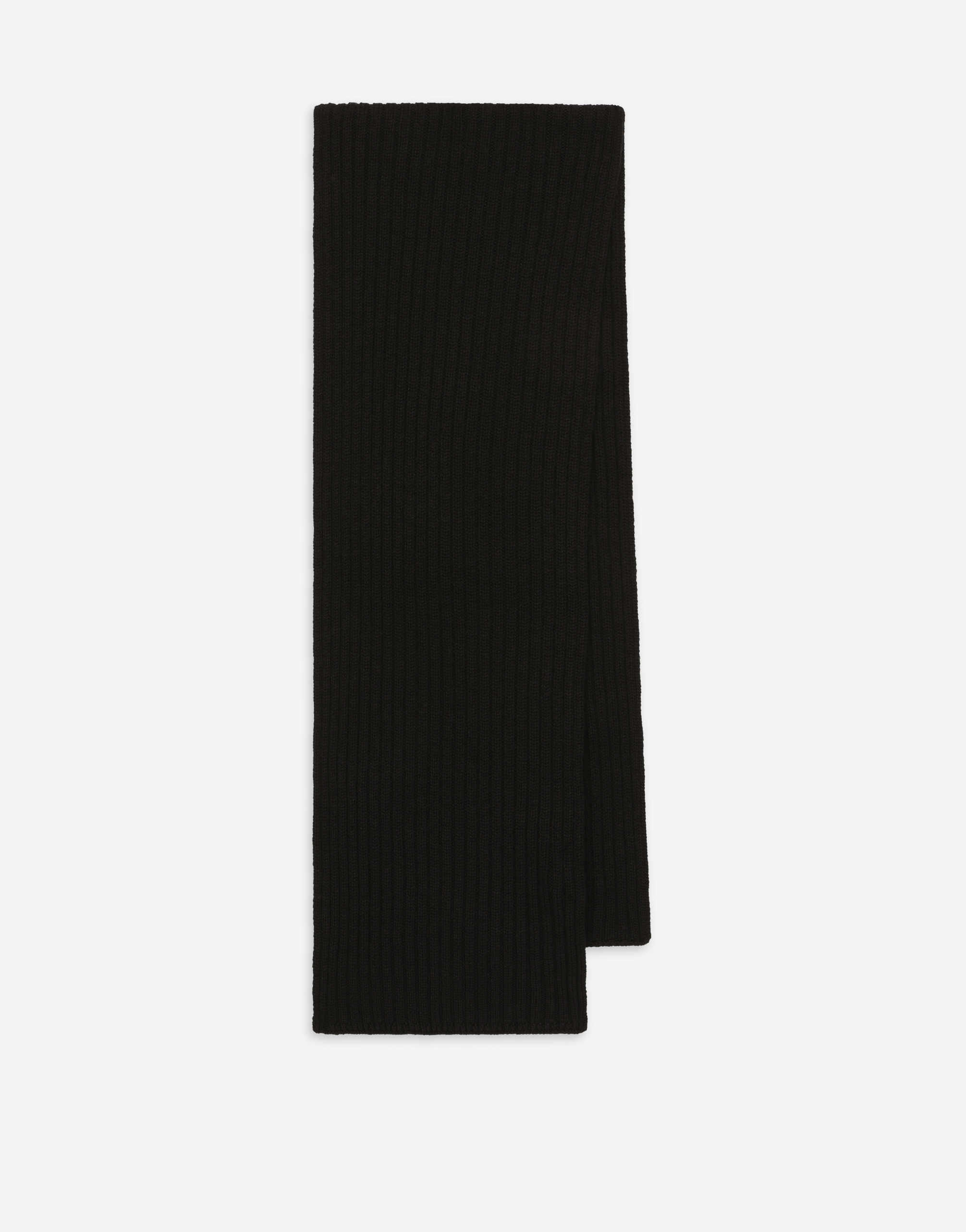 Ribbed knit scarf with logo plaque
