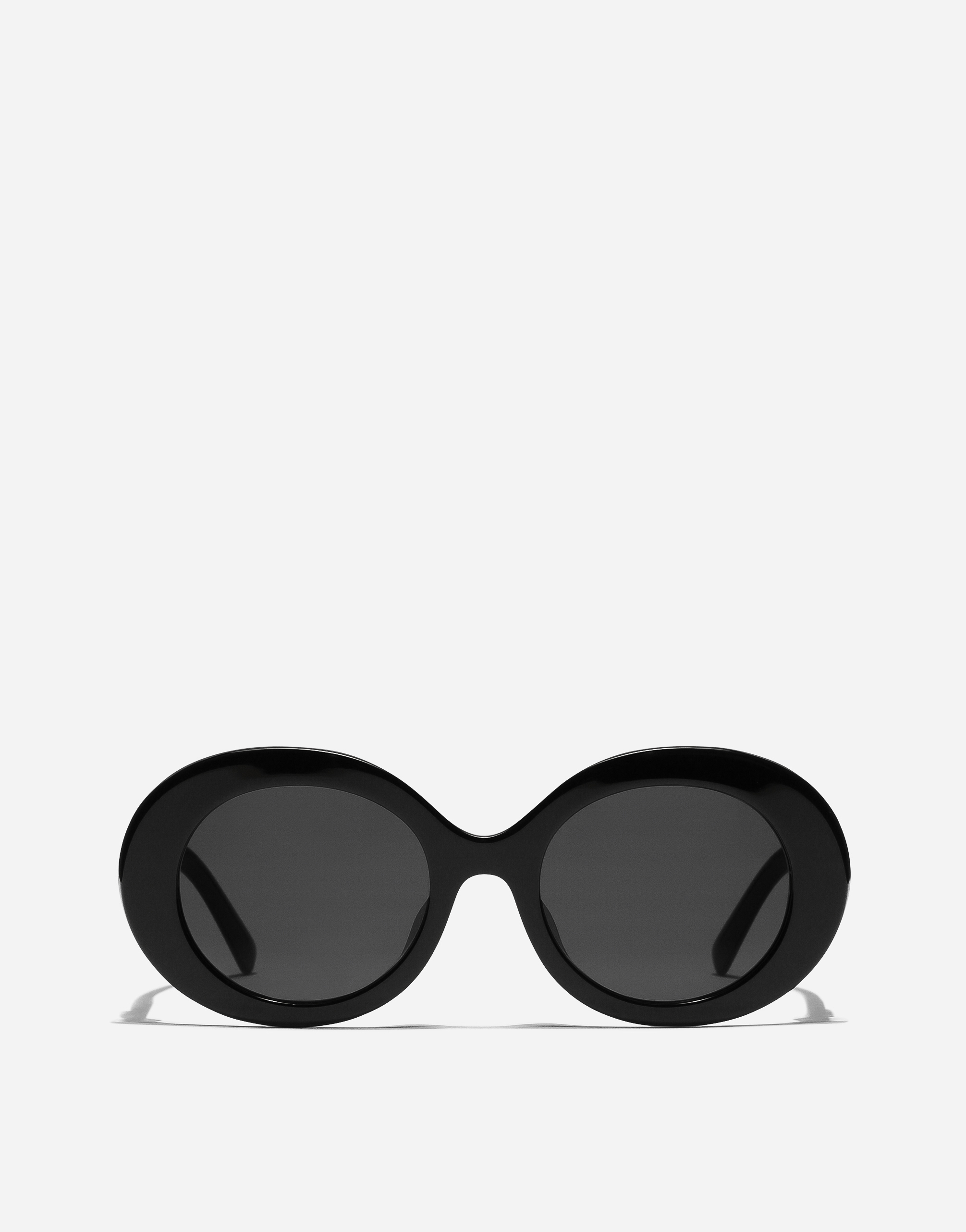 Dolce & Gabbana Dg Logo Sunglasses In Black